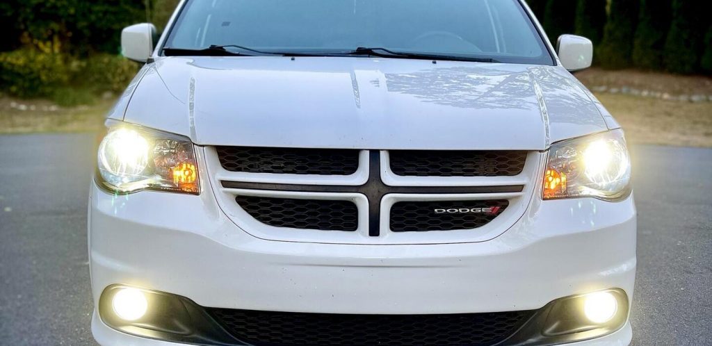 dodge_grand_caravan_2017_2